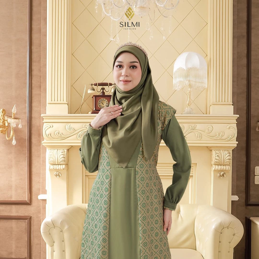 AZURA GAMIS DEWASA