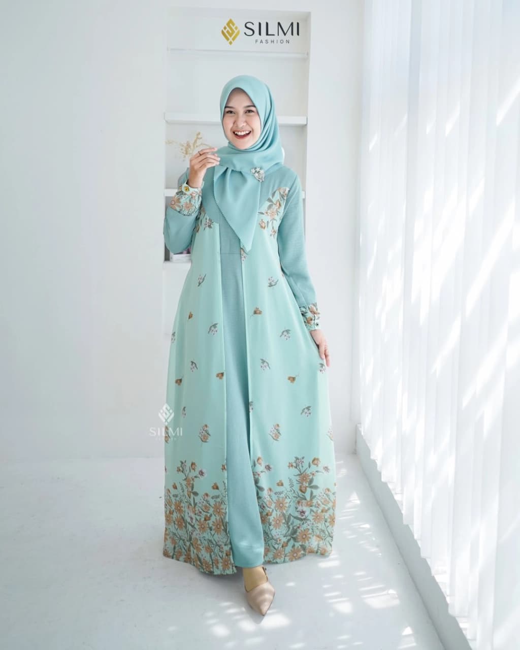 THANIA GAMIS DEWASA