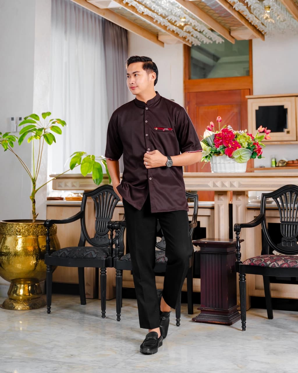 RENGGANIS KOKO DEWASA